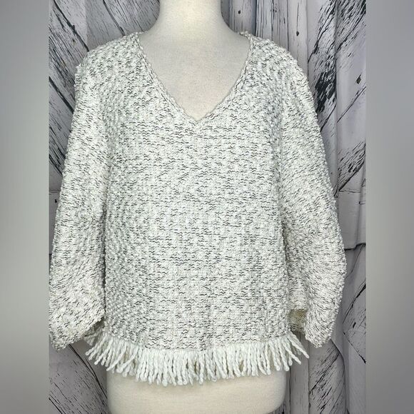Vince Camuto Ruched Sleeve Boucle Fringe Pullover Pearl Ivory Size L - Picture 2 of 7